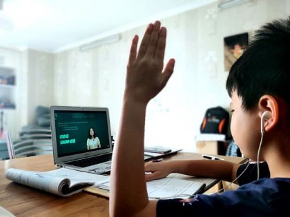 Tương lai của học tập trực tuyến: trí tuệ nhân tạo thay giáo viên chấm điểm và viết lời phê-LGTKD